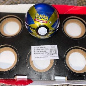 Poke Ball Tin - Quick Ball (2022) - Pokemon TCG Trading Card Game
